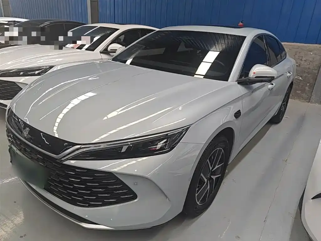 BYD Qin L — фото 1