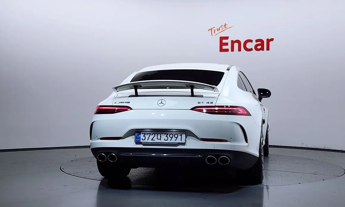 Mercedes-Benz AMG GT — фото 6
