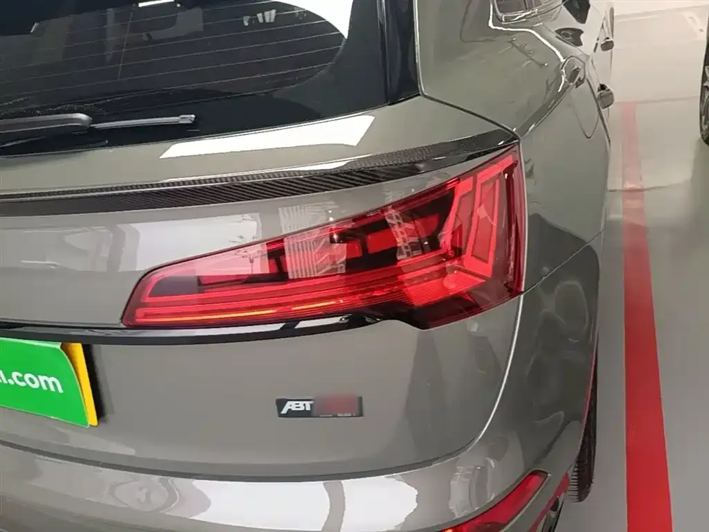 Audi SQ5 — фото 2