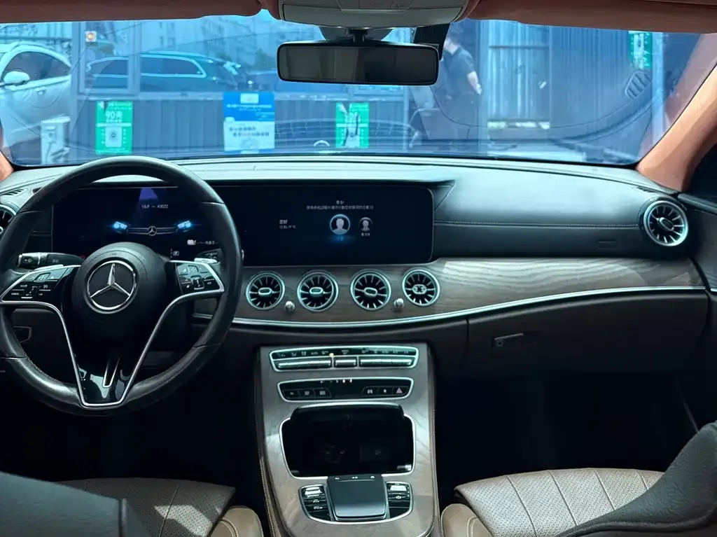 Mercedes-Benz E-Class New Energy — фото 4