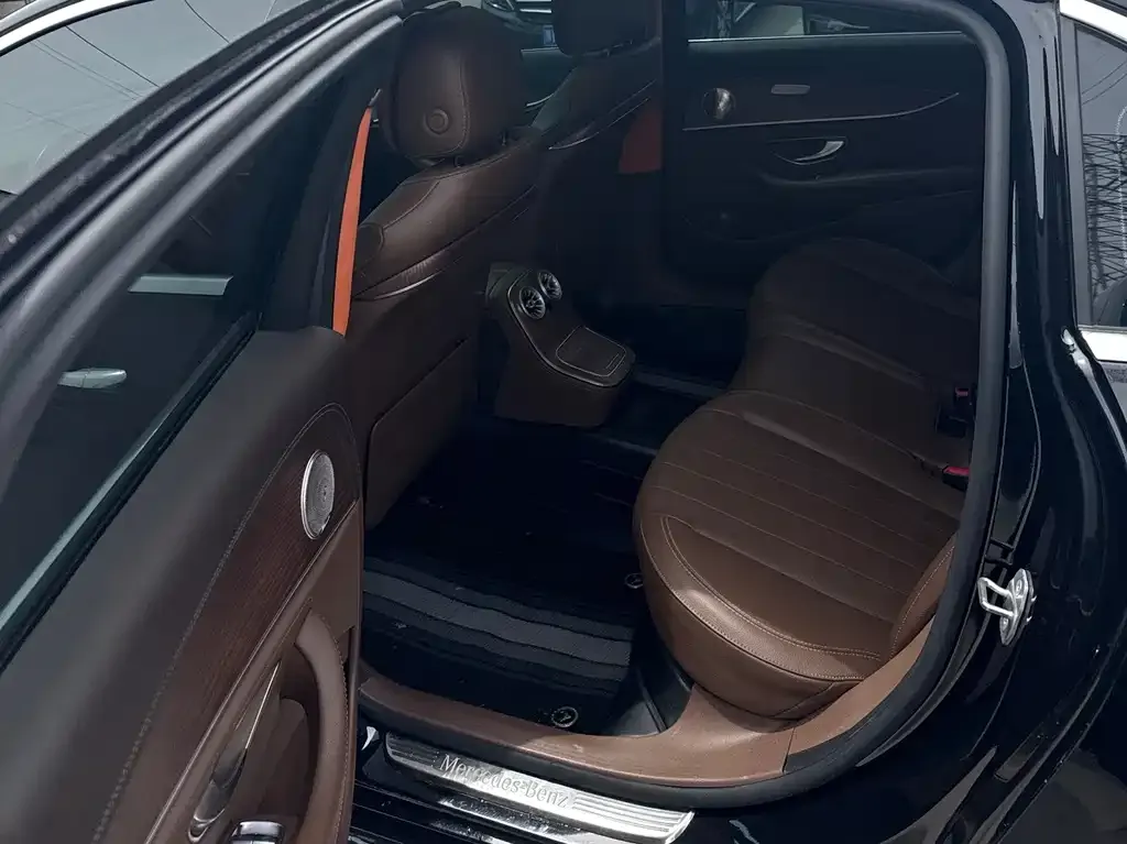Mercedes-Benz E-Class New Energy — фото 5