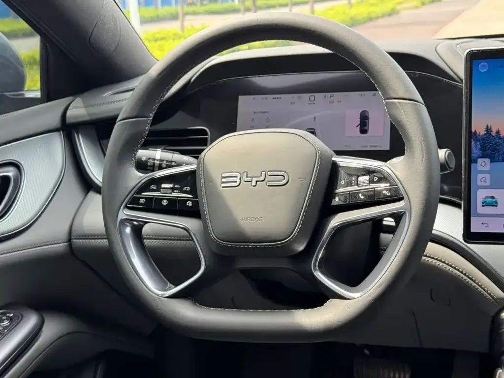 BYD Seal 07 DM-i — фото 4