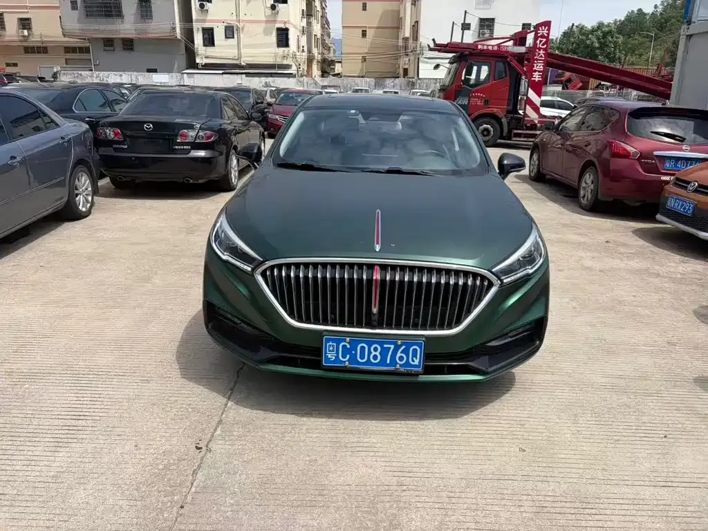 Hongqi H5 — фото 1