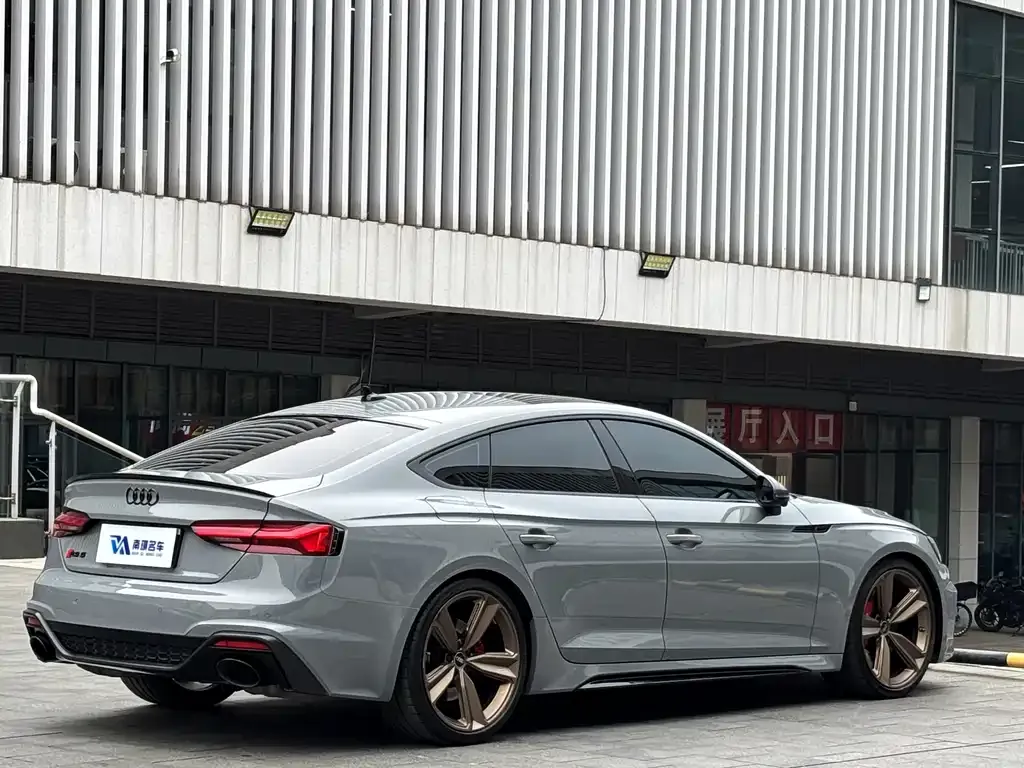 Audi RS 5 — фото 7