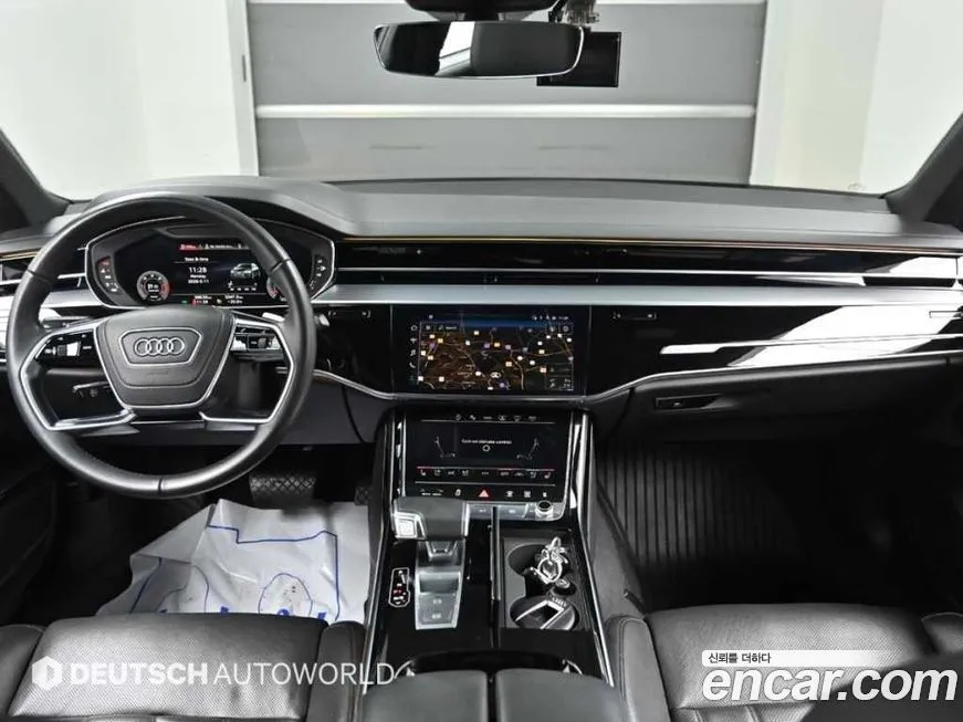 Audi A8 — фото 8