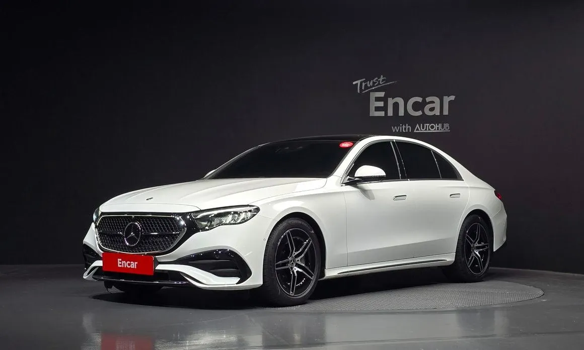 Mercedes-Benz E-Class — фото 1