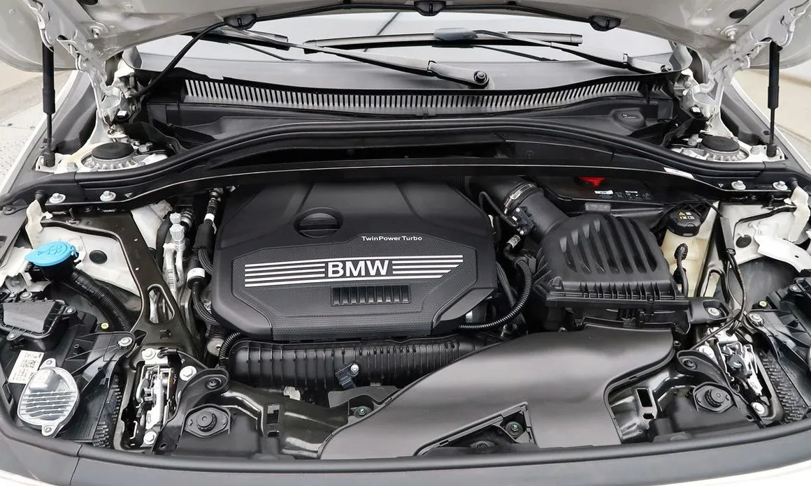 BMW 2-Series — фото 10