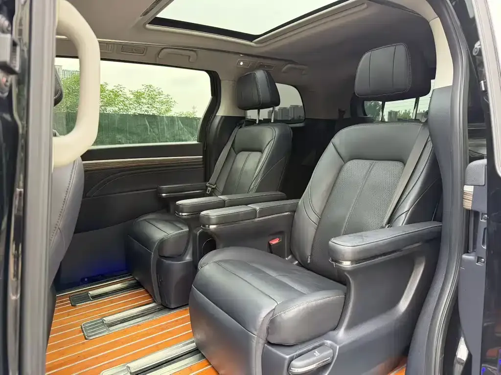 GAC Motor Trumpchi M8 — фото 4