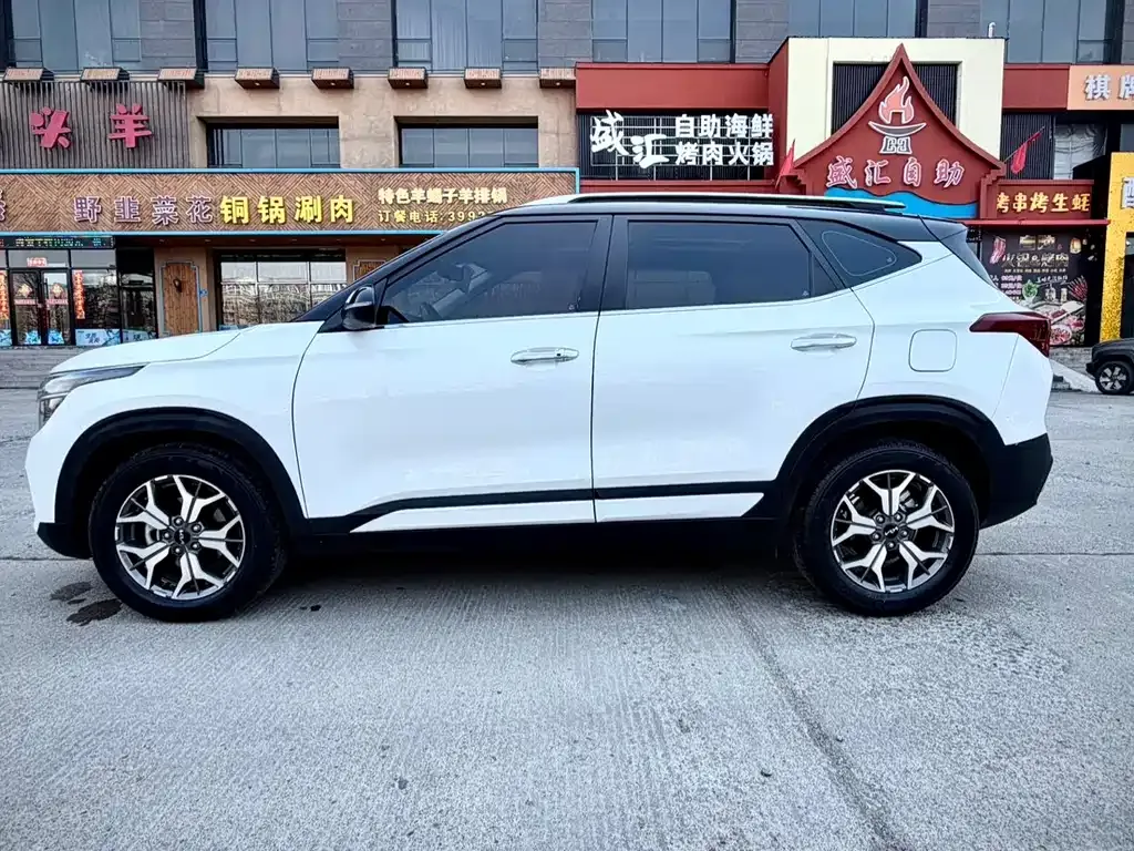 Kia KX3 — фото 8