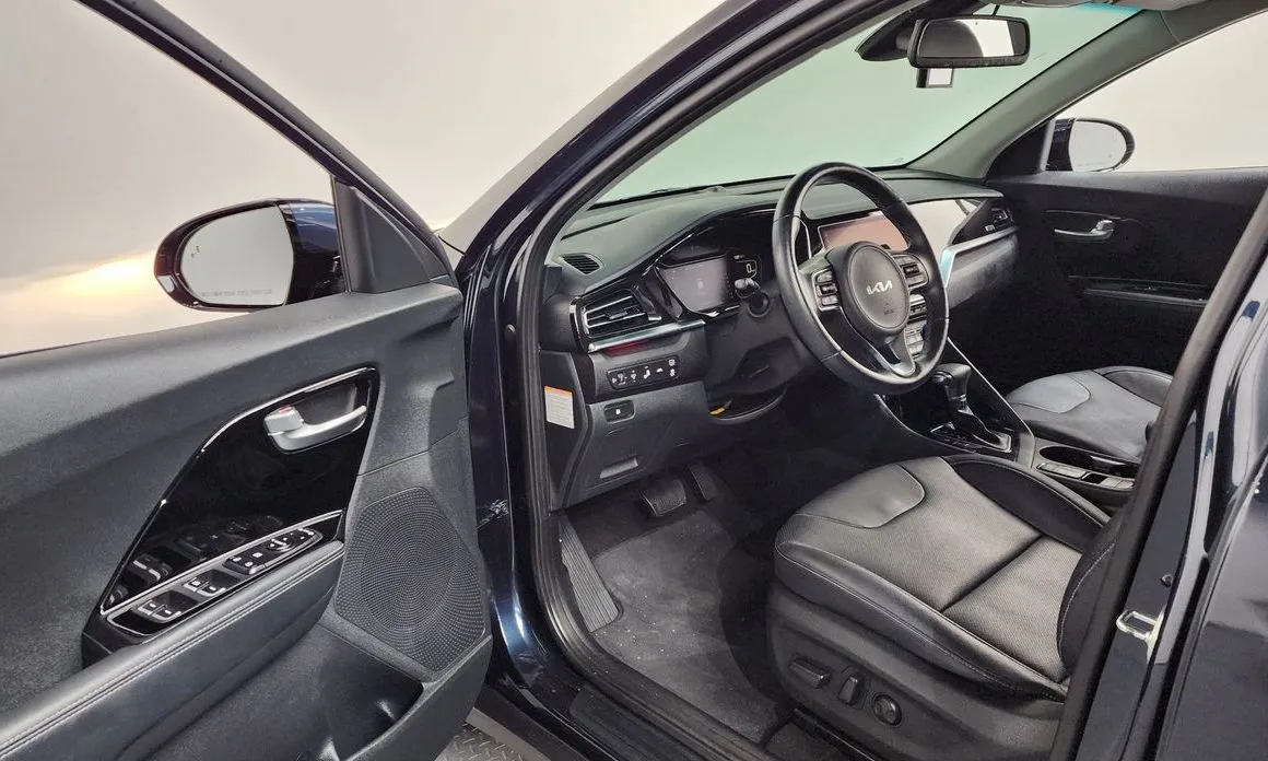 Kia Niro — фото 10
