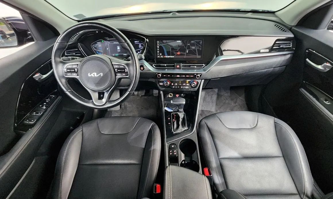 Kia Niro — фото 9