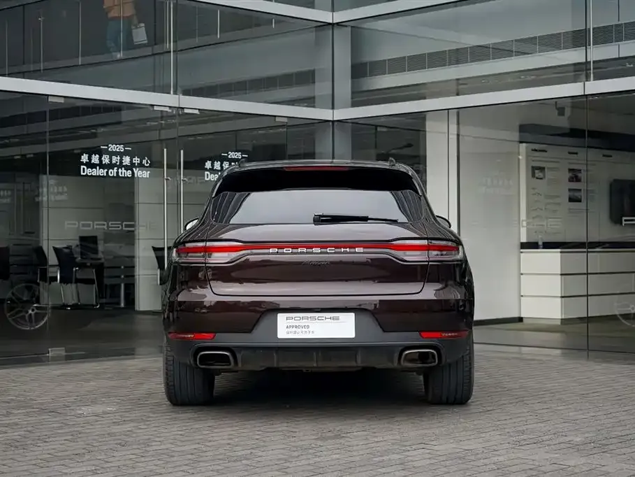 Porsche Macan — фото 9