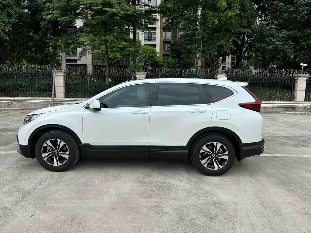 Honda CR-V — фото 10