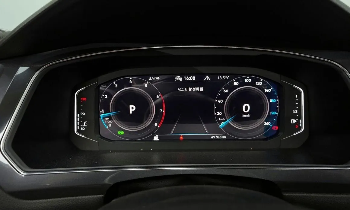 Volkswagen Tiguan — фото 6