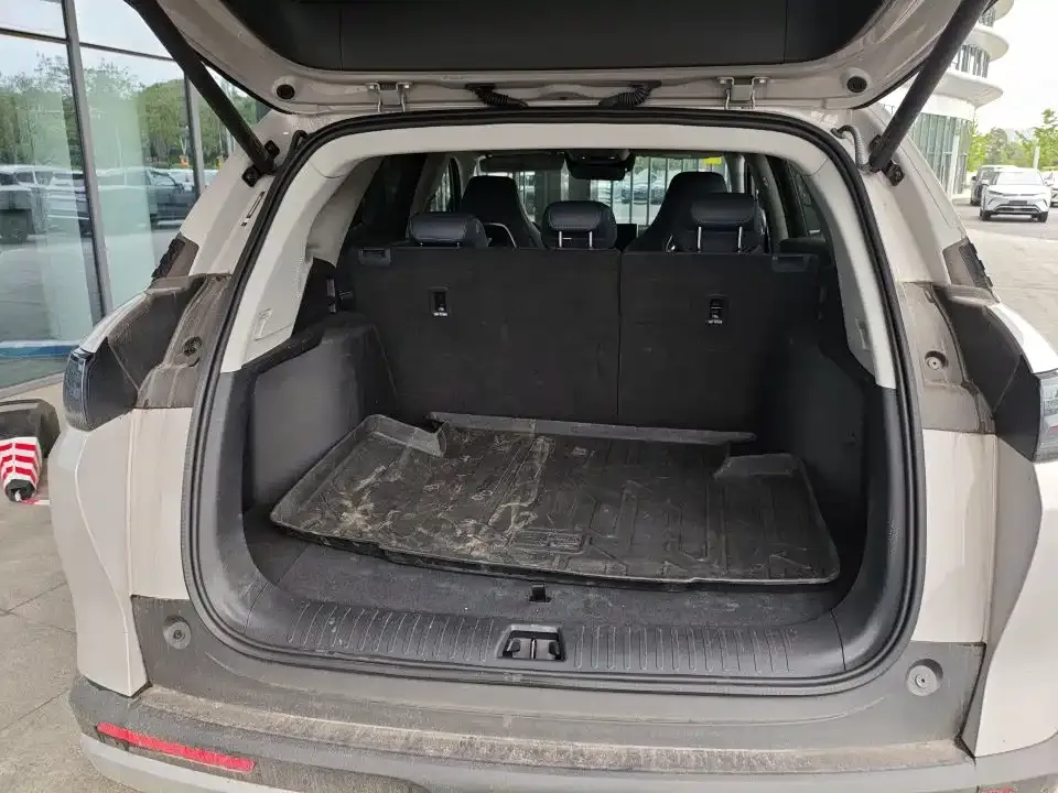 BYD Hiace 07 DM-i — фото 6