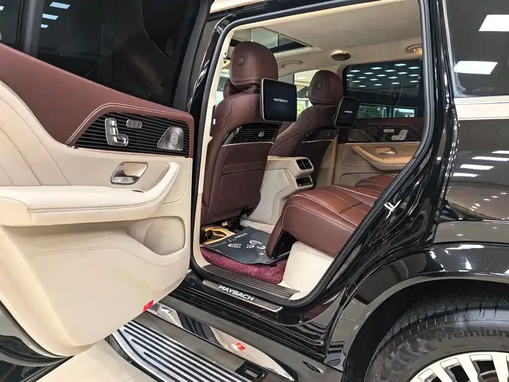 Mercedes-Benz GLS — фото 3