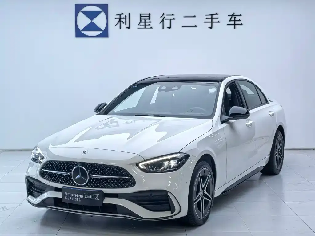 Mercedes-Benz C-Class — фото 1