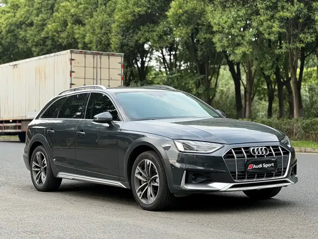 Audi A4 (Import) — фото 9