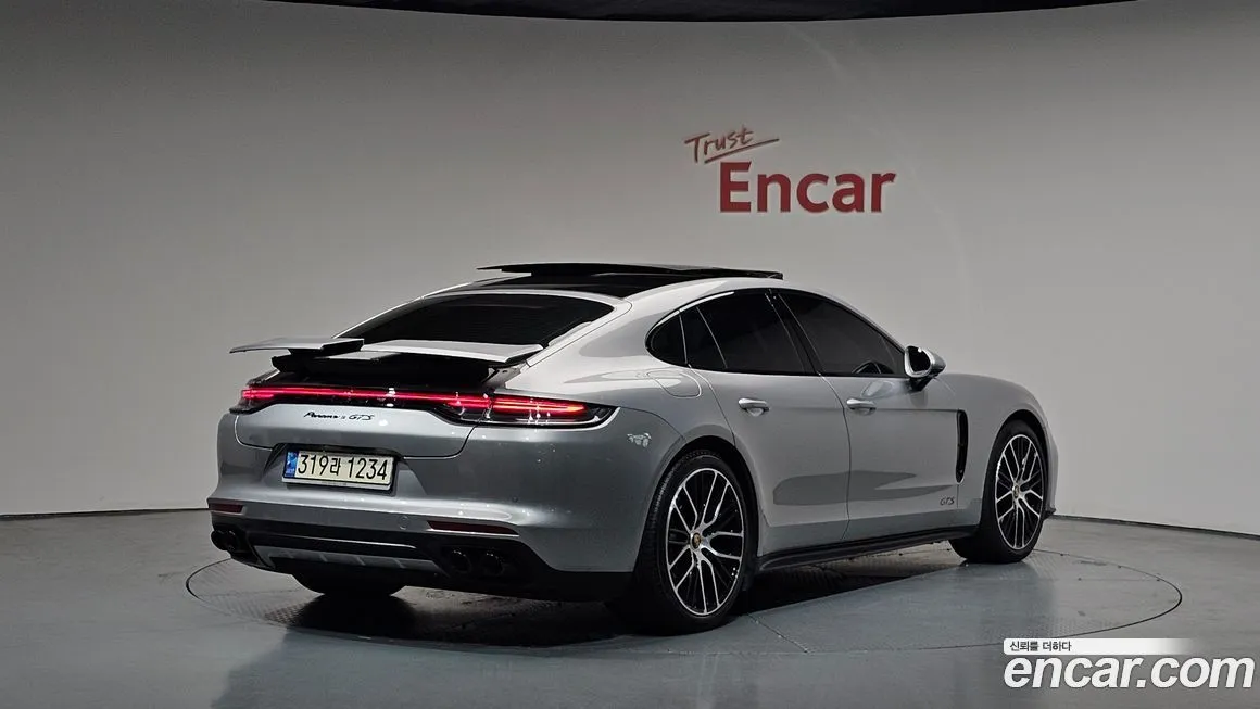 Porsche Panamera — фото 3