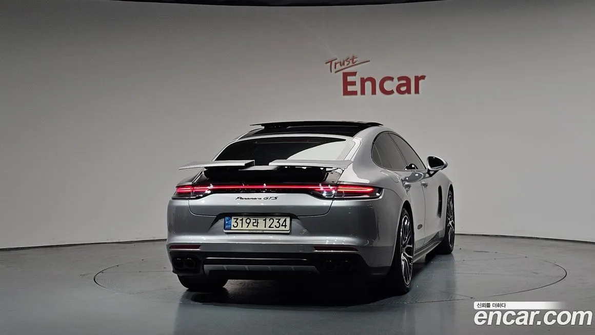 Porsche Panamera — фото 5