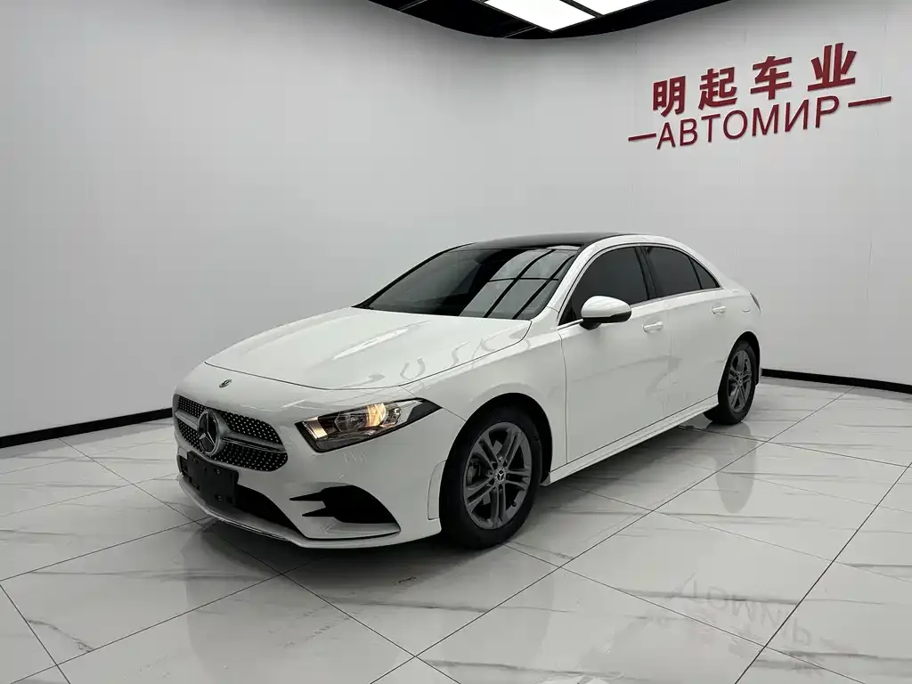 Mercedes-Benz A-Class — фото 6