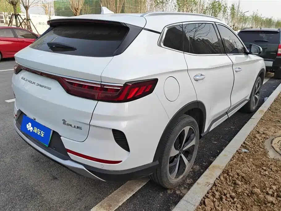 BYD PLUS New Energy — фото 6