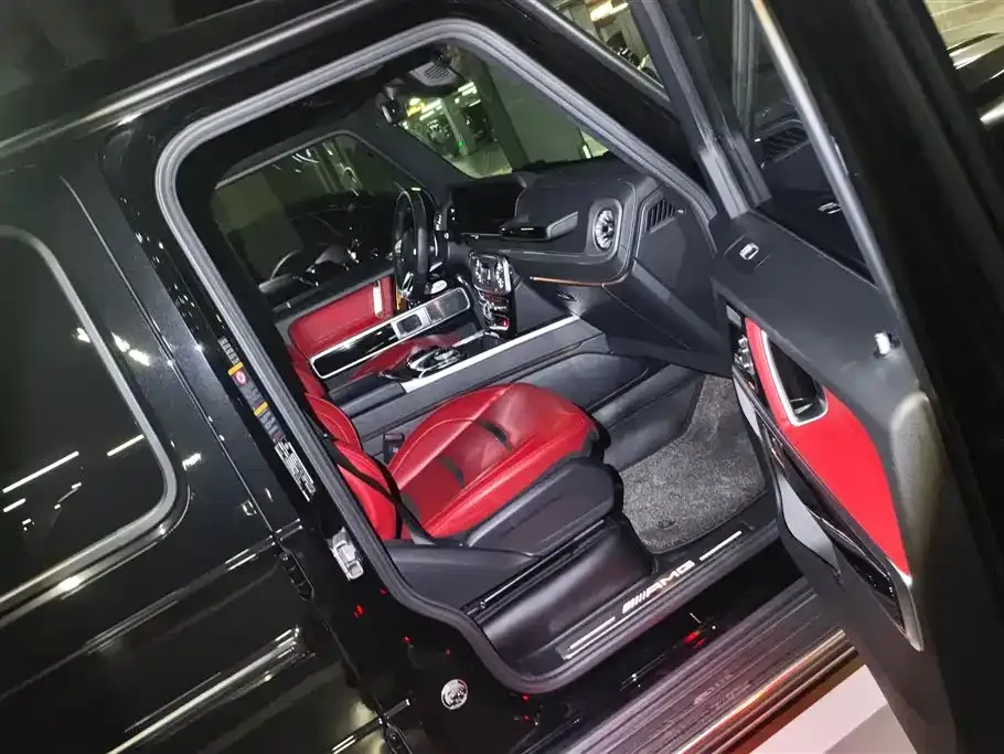 Mercedes-Benz G-Class AMG — фото 10