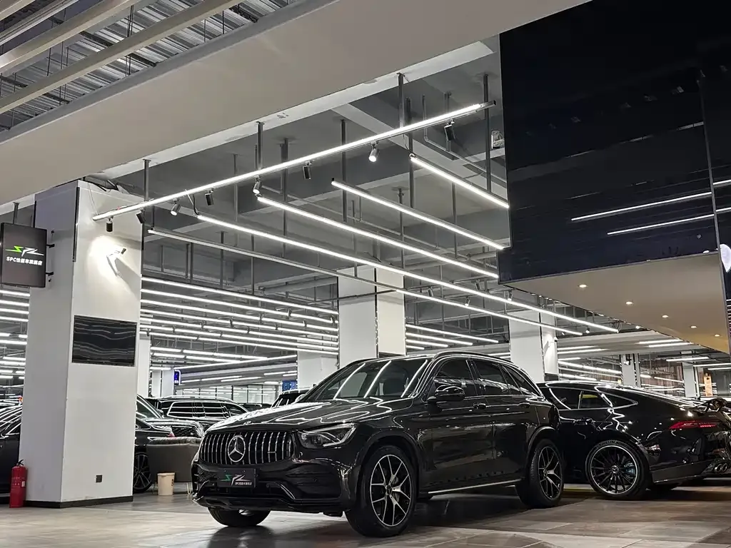 Mercedes-Benz GLC AMG — фото 7