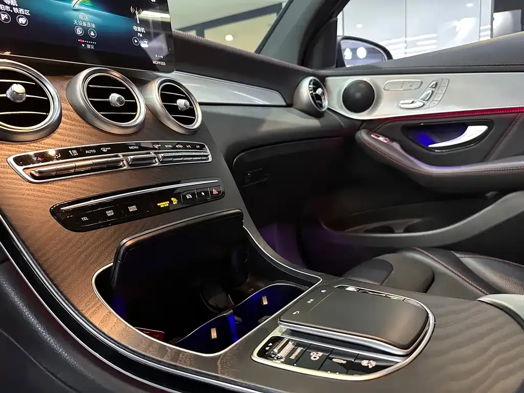 Mercedes-Benz GLC AMG — фото 4