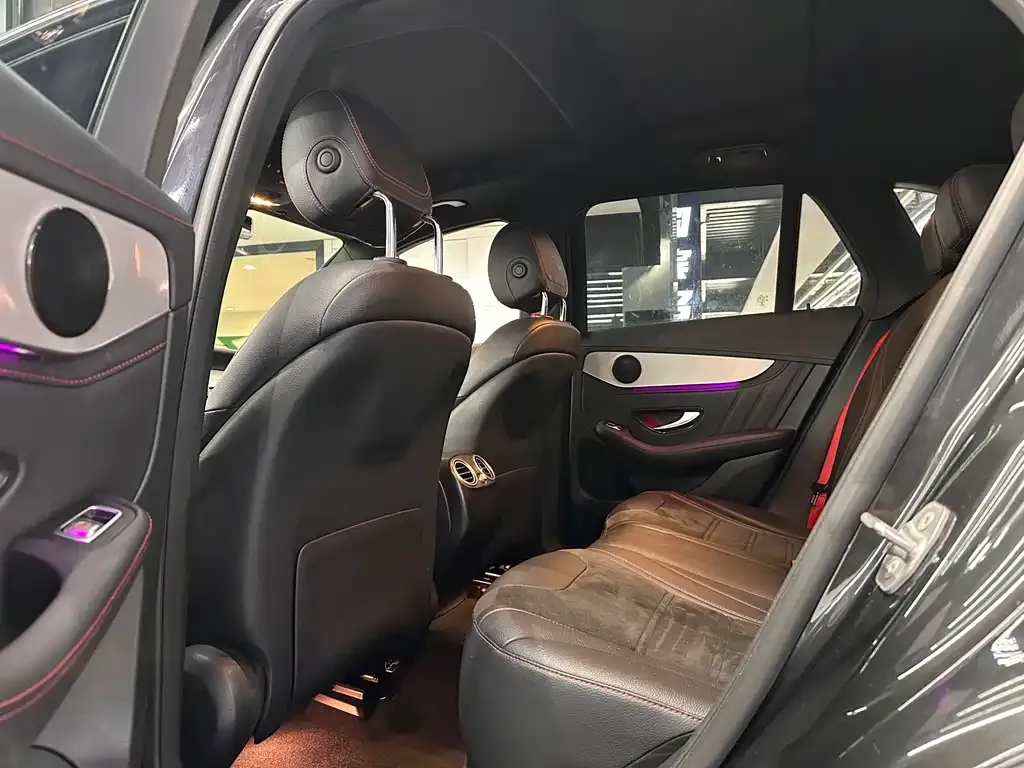Mercedes-Benz GLC AMG — фото 2