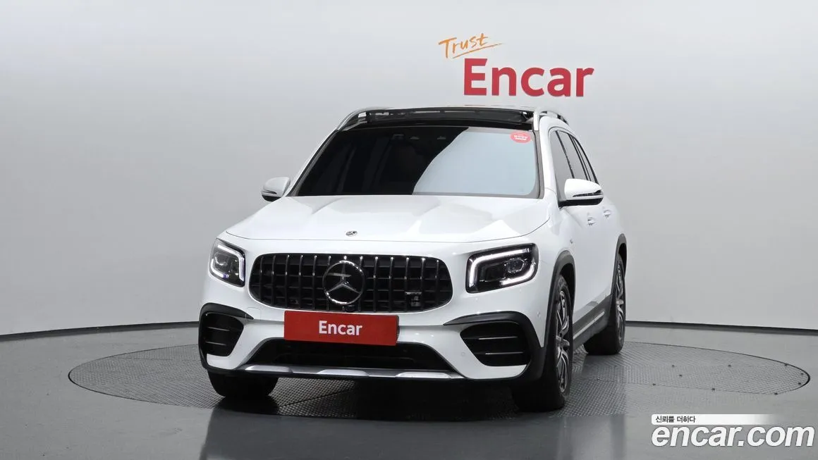 Mercedes-Benz GLB-Class — фото 9