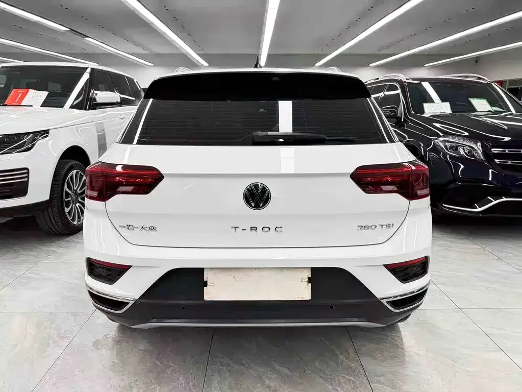Volkswagen T-Roc — фото 4