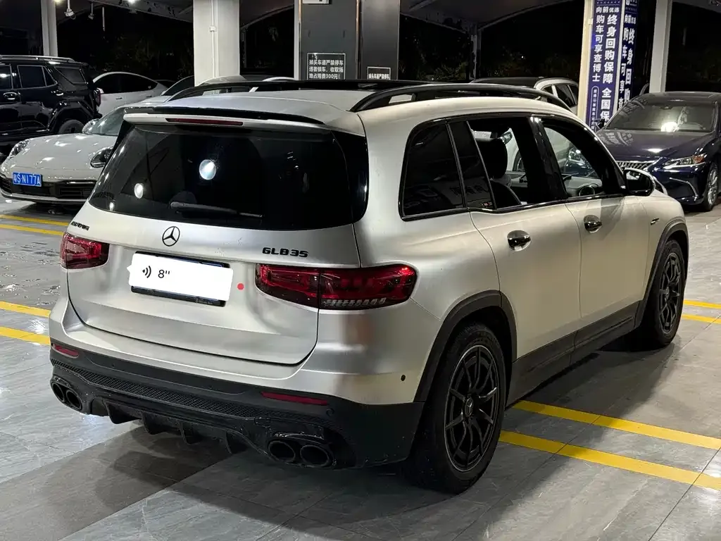 Mercedes-Benz GLB AMG — фото 6