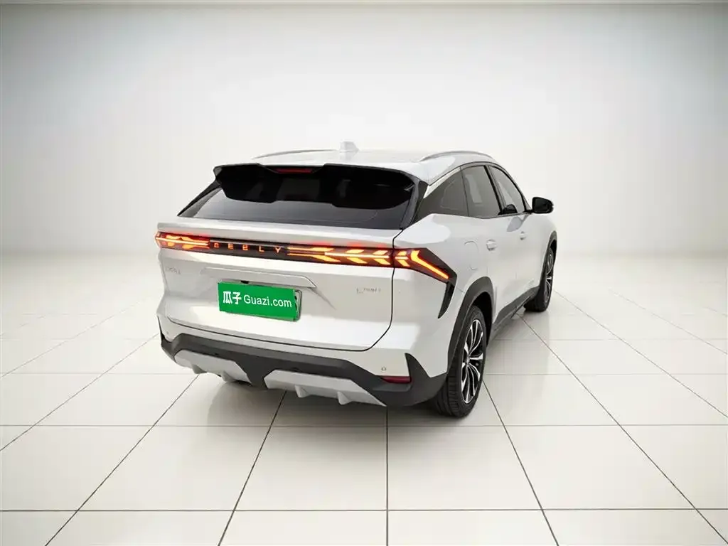 Geely Galaxy L7 — фото 4
