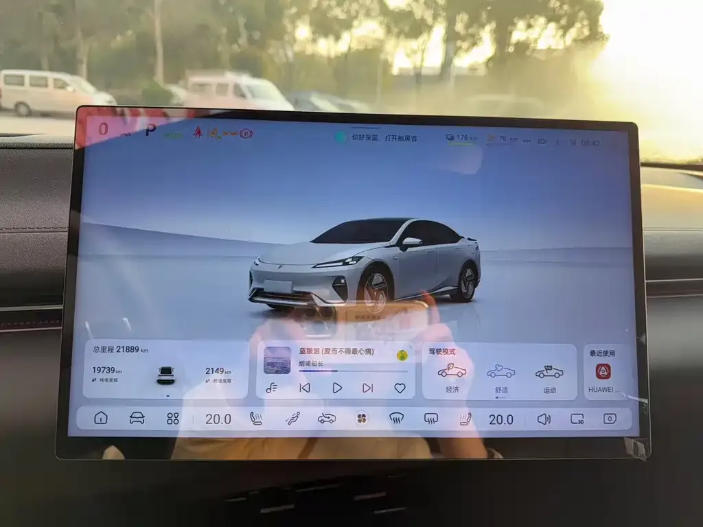 Deepal L07 — фото 2