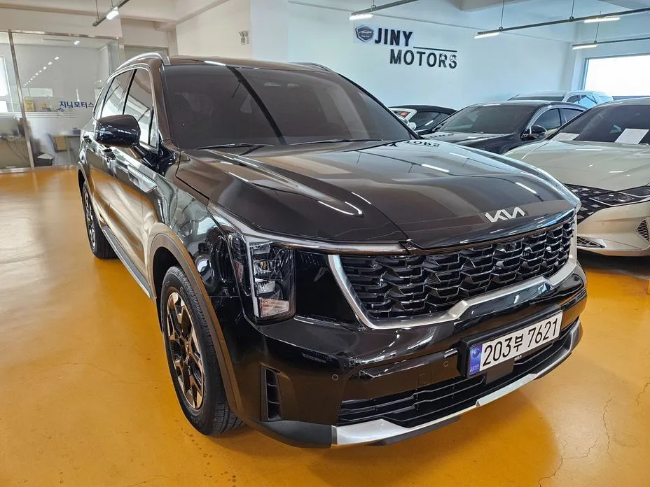 Kia Sorento — фото 1