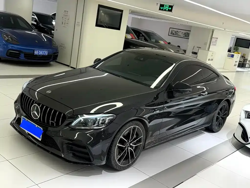 Mercedes-Benz C-Class AMG — фото 1