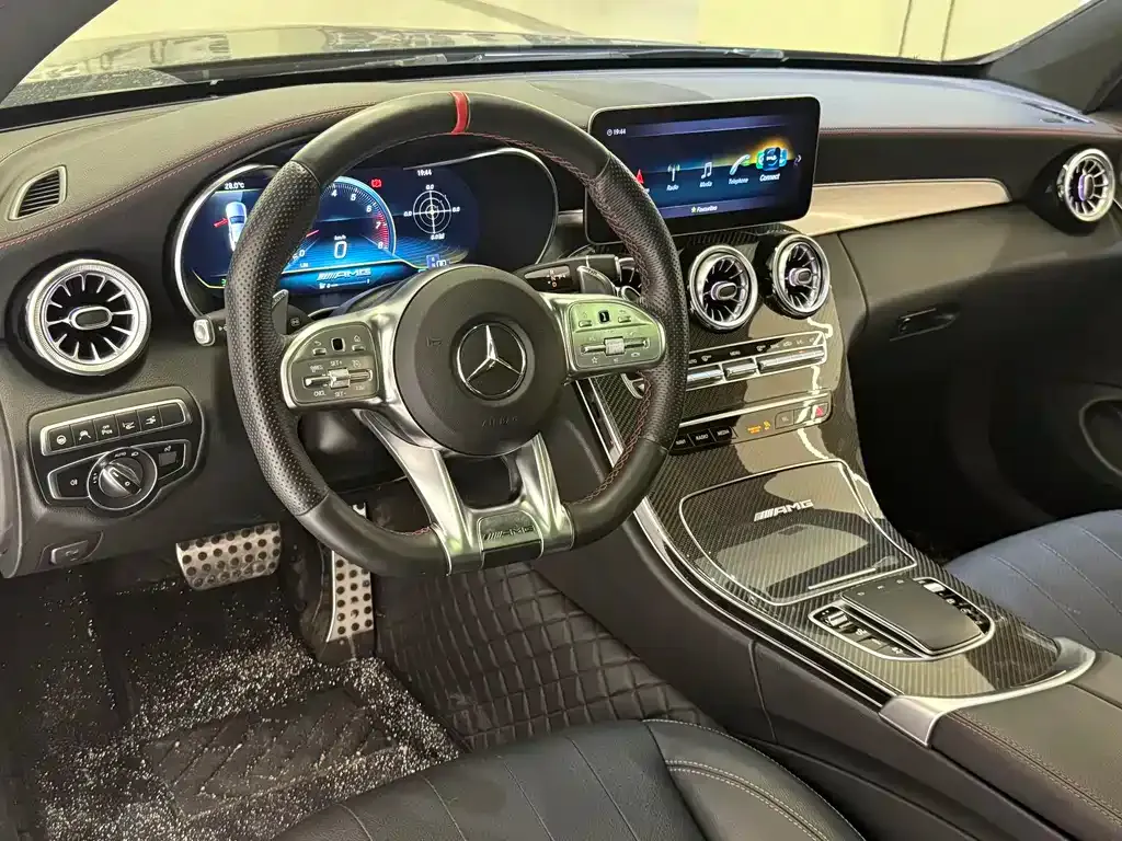 Mercedes-Benz C-Class AMG — фото 9