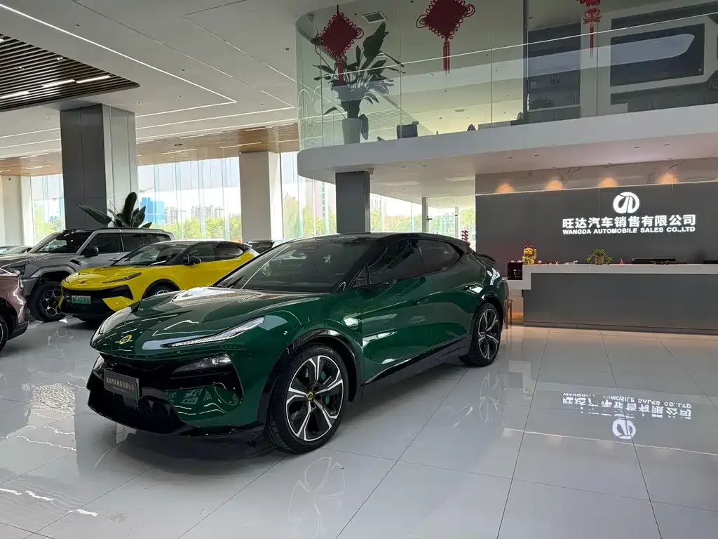 Lotus Eletre — фото 1