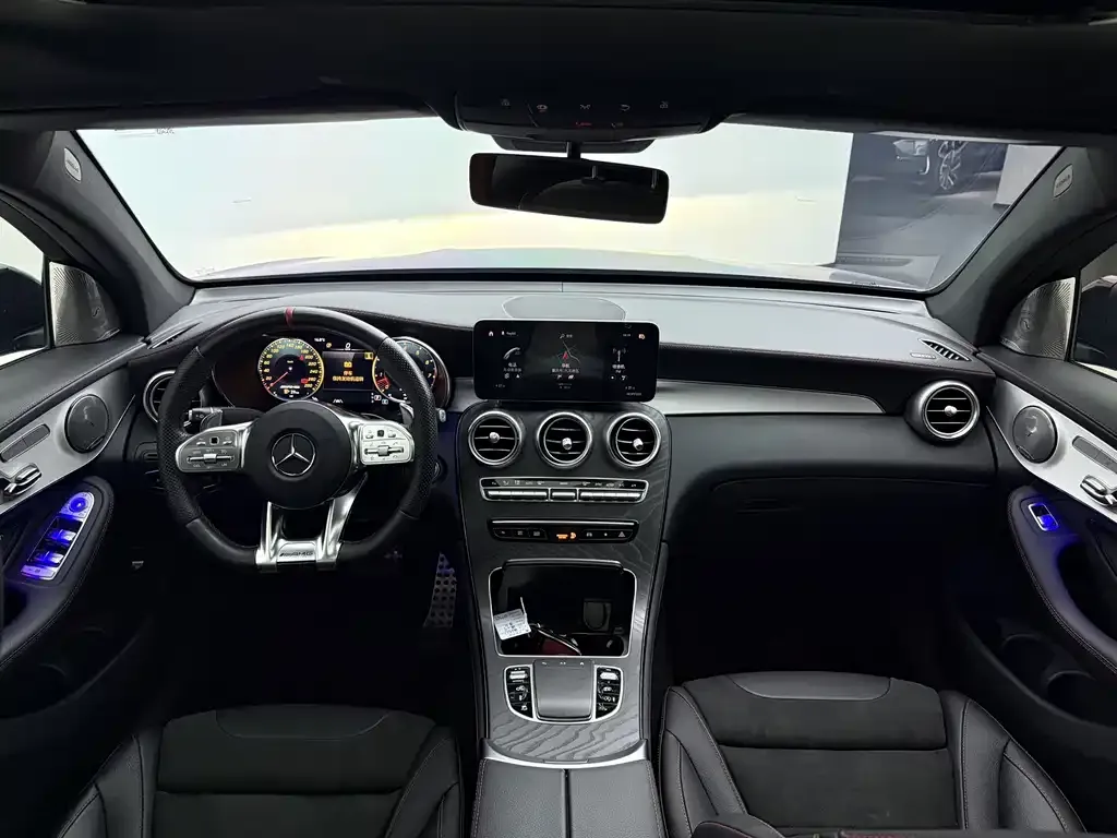 Mercedes-Benz GLC AMG — фото 4