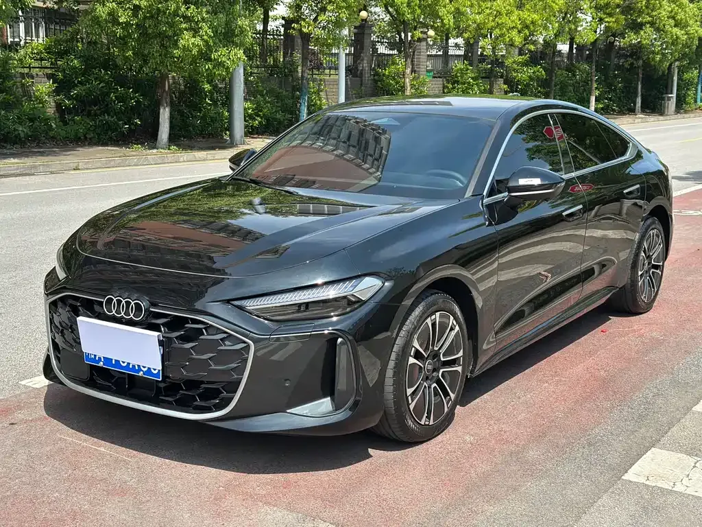 Audi A5L Sportback — фото 1