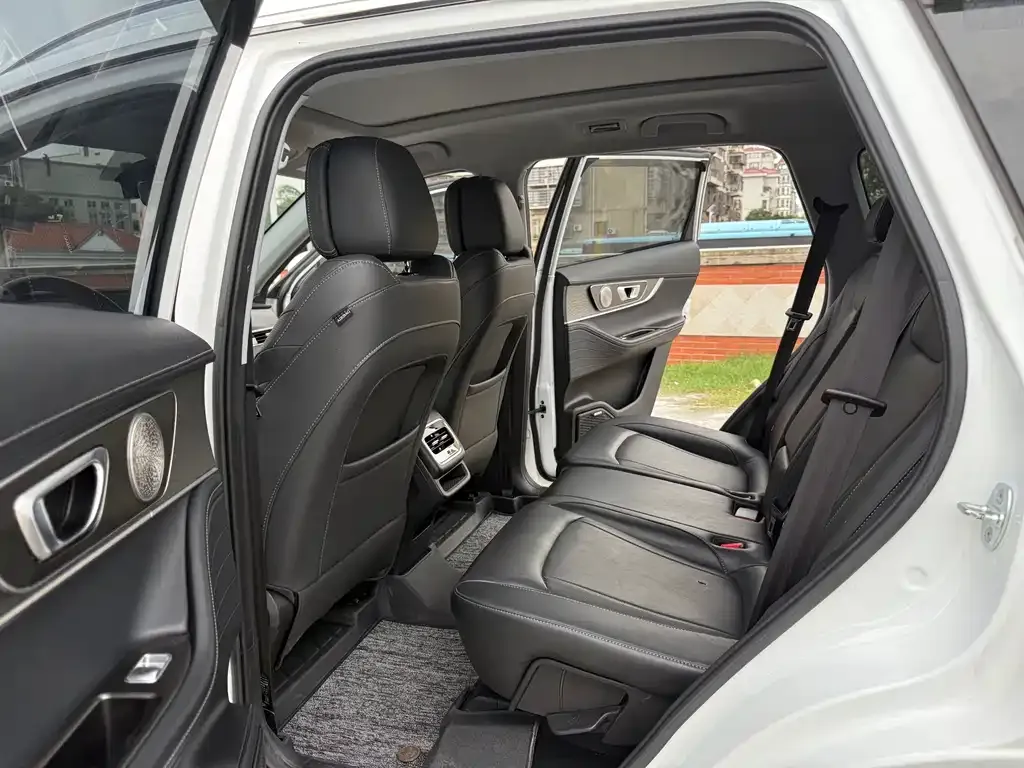 Chery Tiggo 8 PRO — фото 6