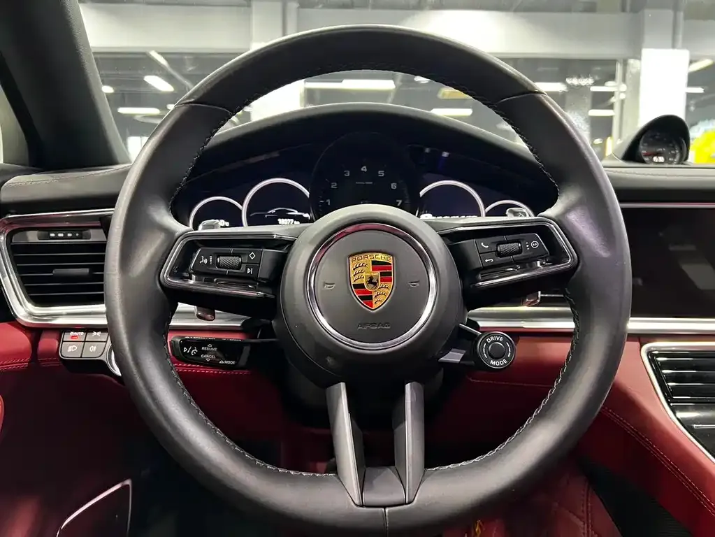Porsche Panamera — фото 5