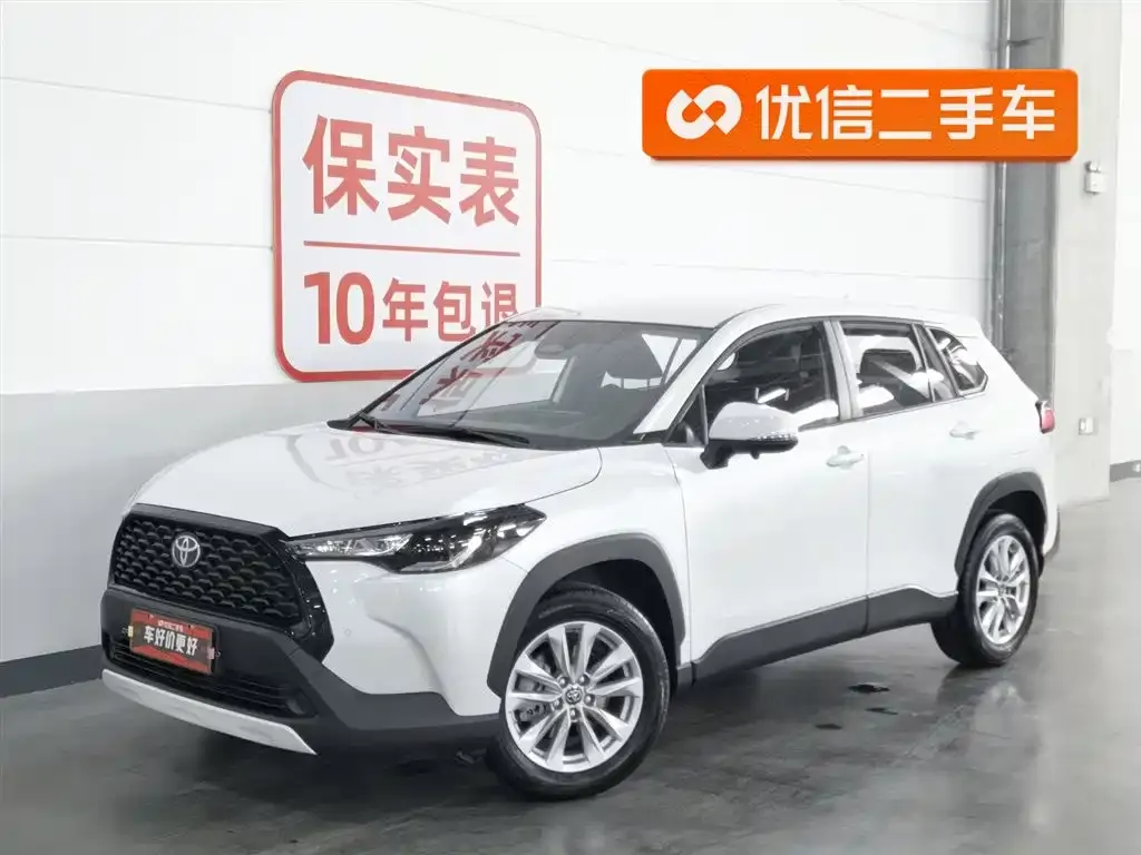 Toyota Corolla Cross — фото 1