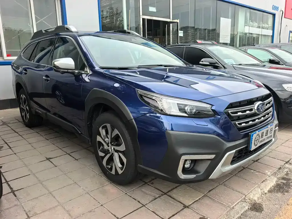 Subaru Outback — фото 8