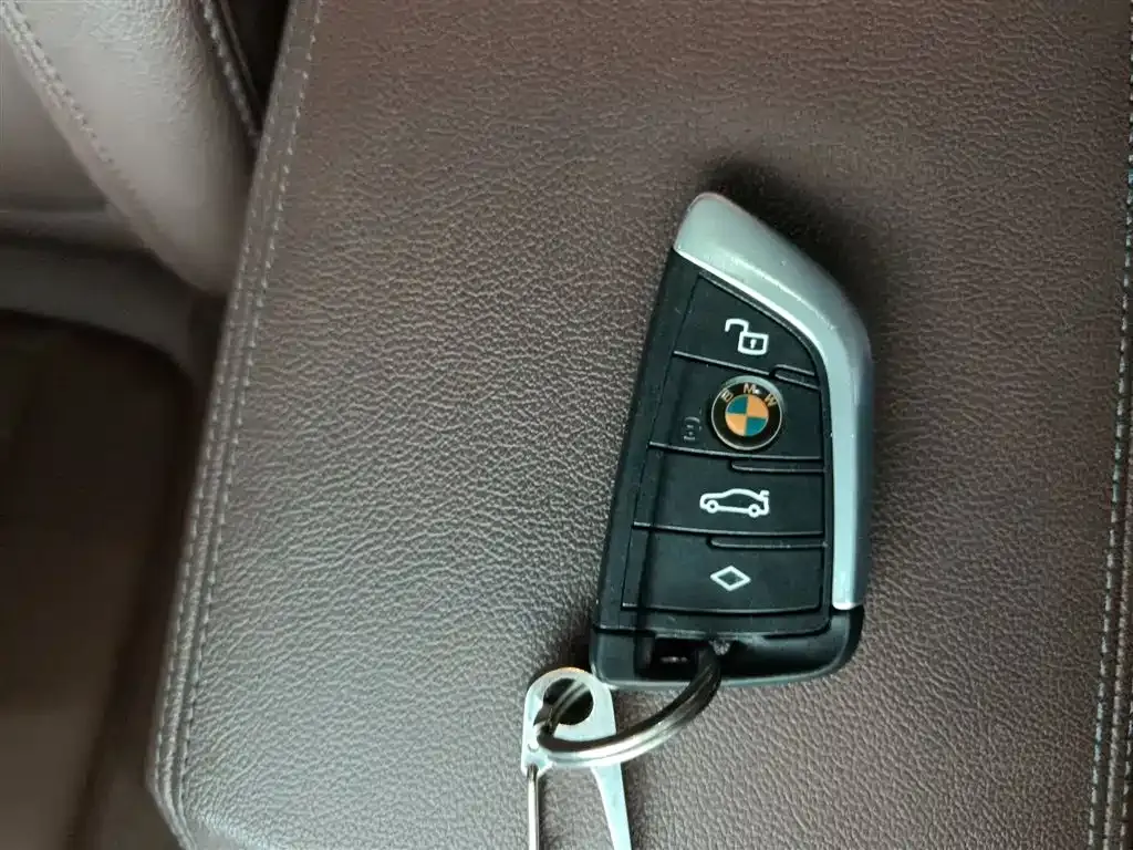 BMW 3 Series — фото 10