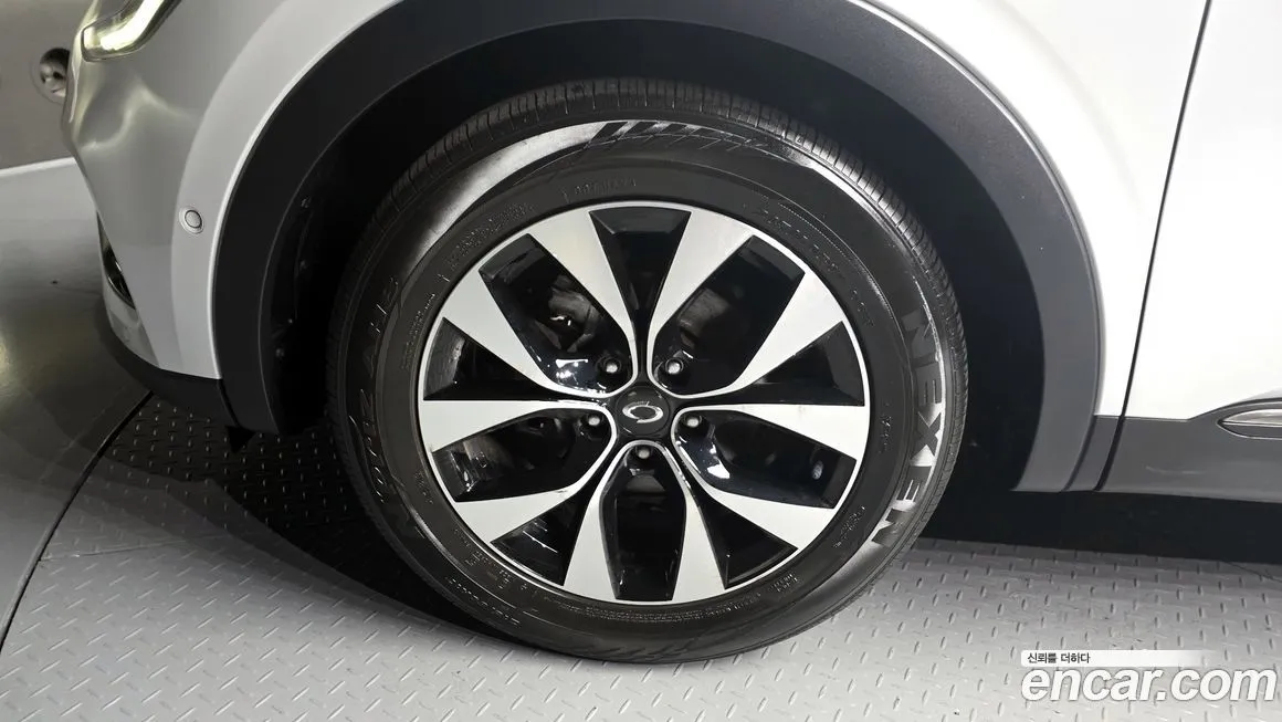 Renault Korea (Samsung) XM3 — фото 8
