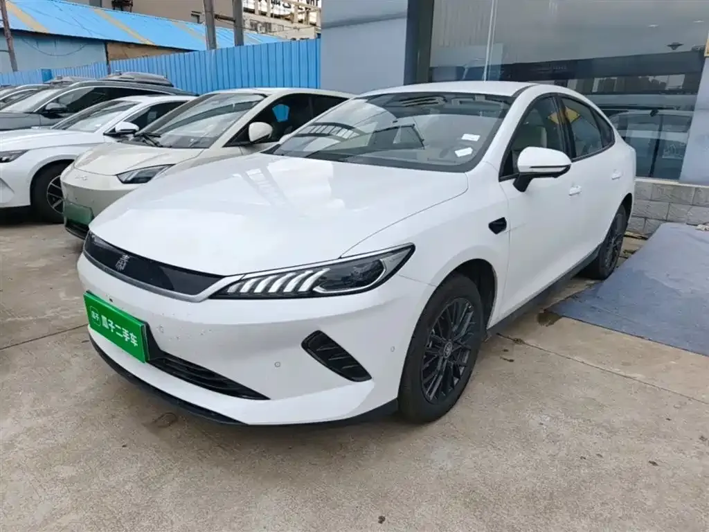 BYD Qin PLUS — фото 1