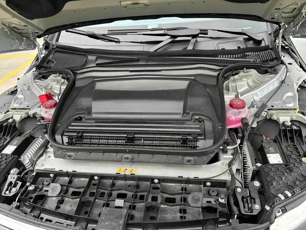 Mercedes-Benz EQS — фото 10