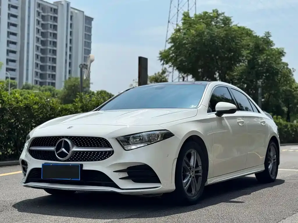 Mercedes-Benz A-Class — фото 1